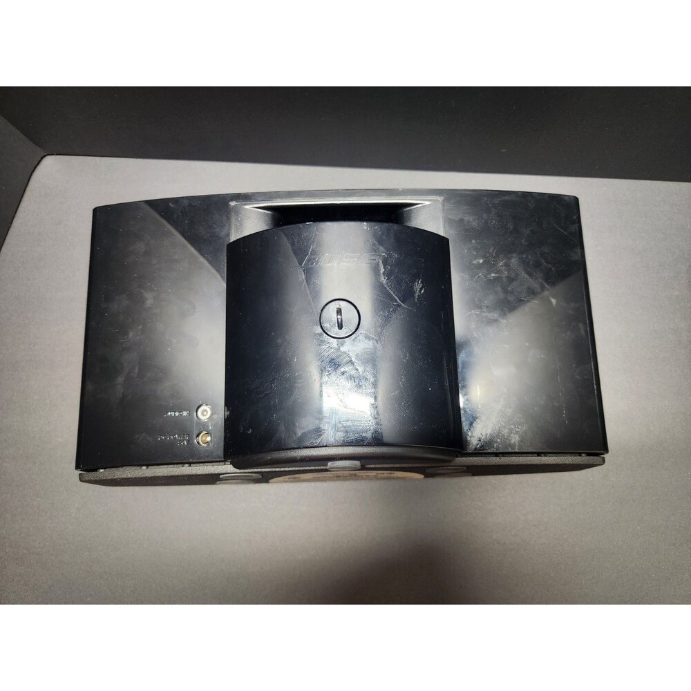 Bose SoundDock N123 iPod Dock Portable Digital Music System Speaker W/Power Cord - Picture 4 of 7